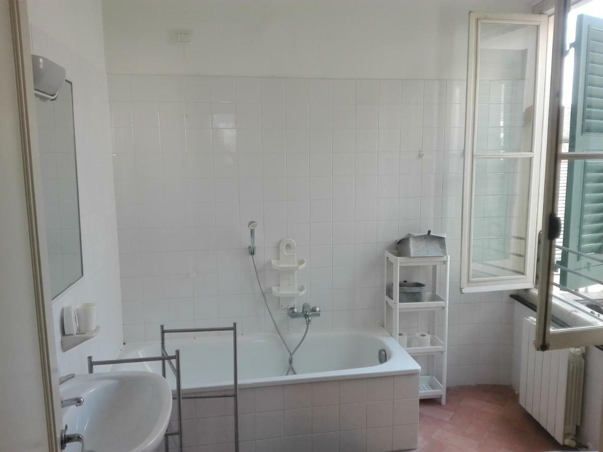 ג'נובה Al Chiostro Guesthouse מראה חיצוני תמונה